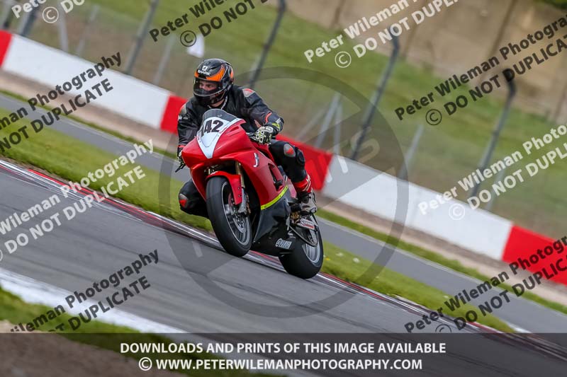 PJ Motorsport Photography;donington no limits trackday;donington park photographs;donington trackday photographs;no limits trackdays;peter wileman photography;trackday digital images;trackday photos